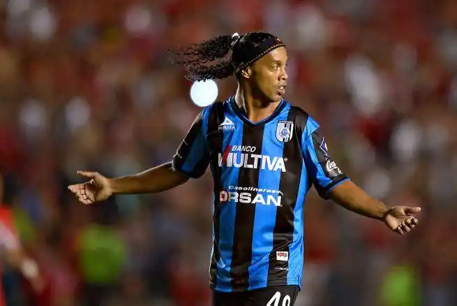 与重组都不 与重组都不